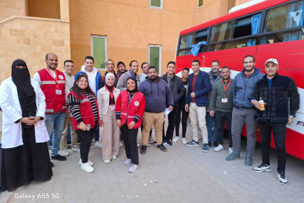 بالتعاون مع جمعية الهلال الأحمر المصري، حملة ناجحة للتبرع بالدم